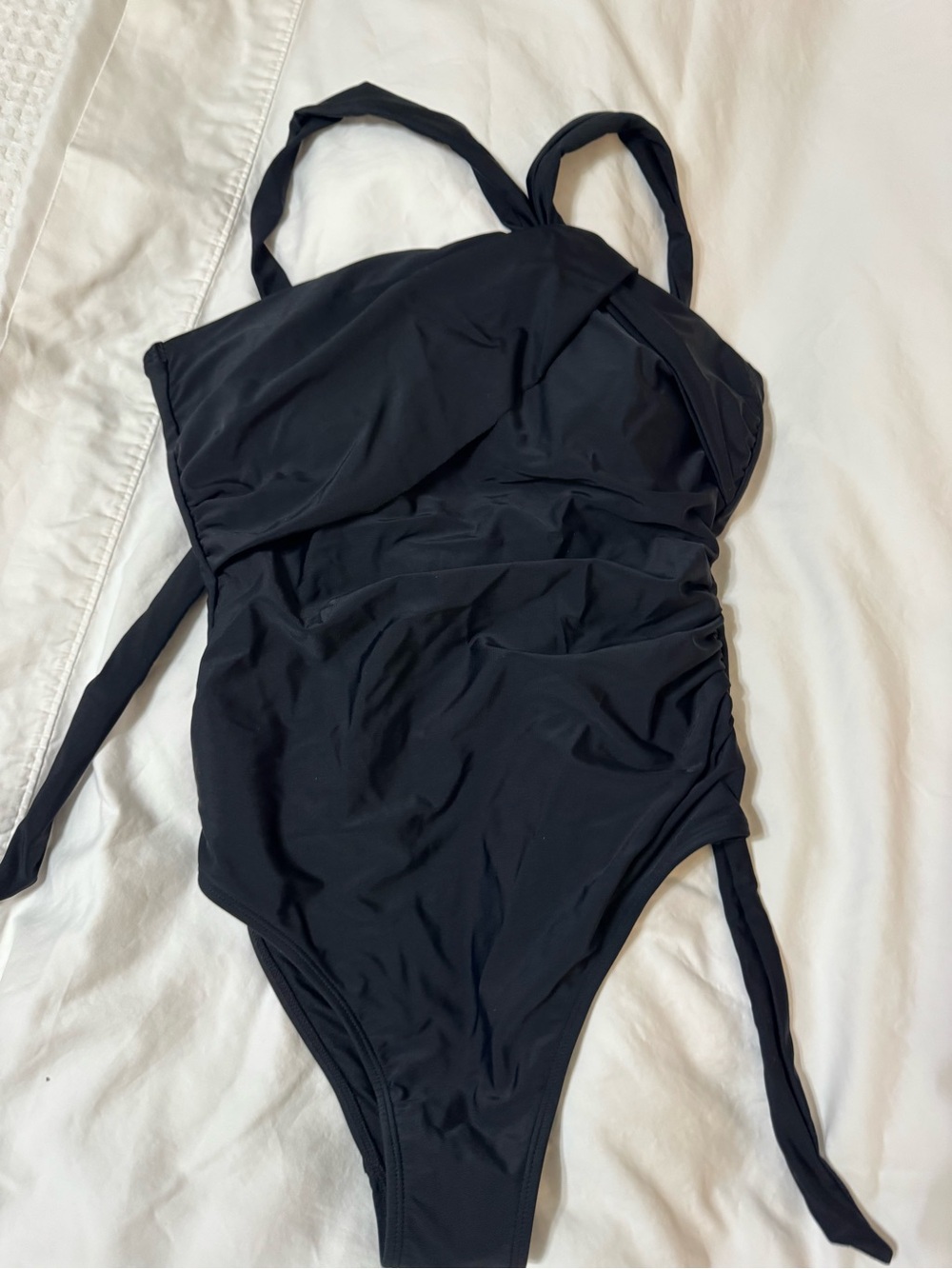 CUPSHE Black One-Piece Twist Front Swimsuit